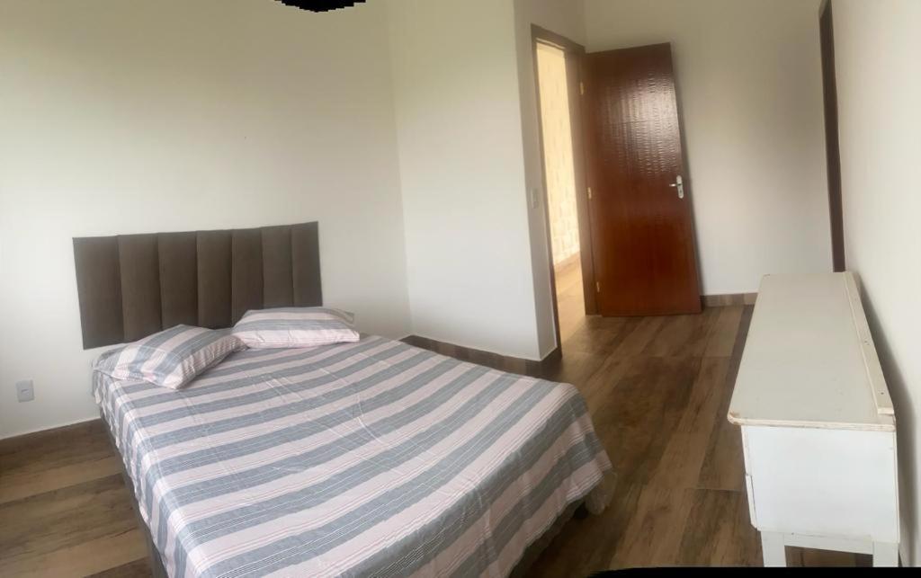 Residencial Linda Vista Casa Azul Hotel Mateus Leme Ngoại thất bức ảnh