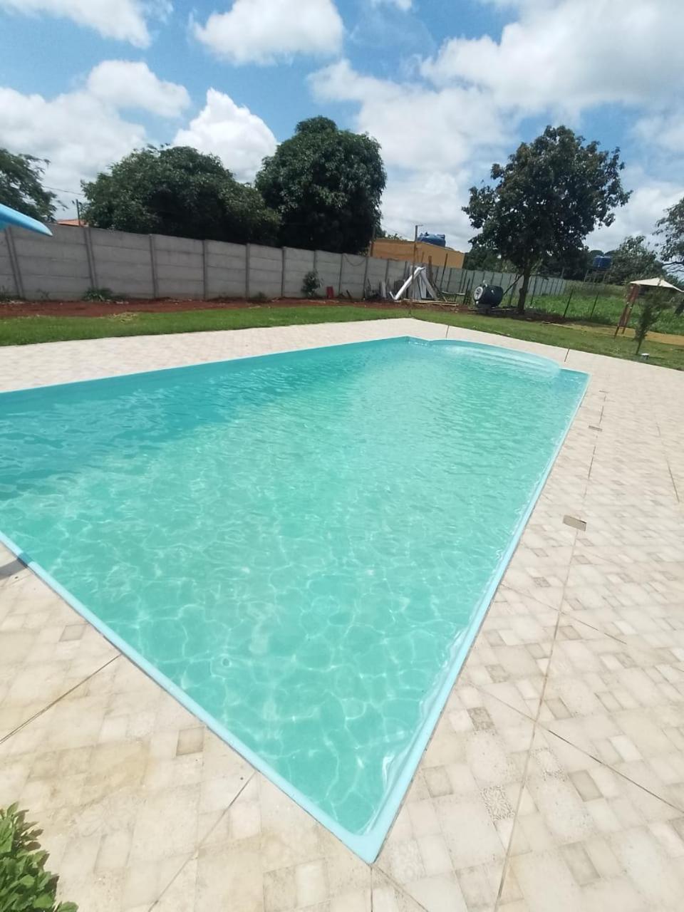 Residencial Linda Vista Casa Azul Hotel Mateus Leme Ngoại thất bức ảnh
